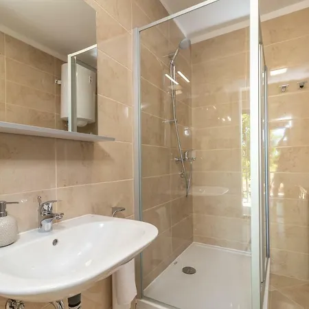 Kiwi Apartman Trogir